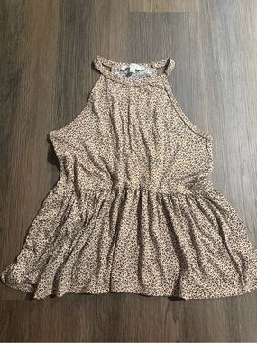 Gaze Sleeveless Leopard Print Top